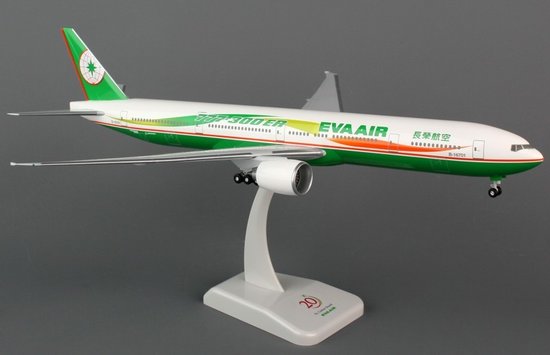 Boeing B777-300ER Eva Air  + gears